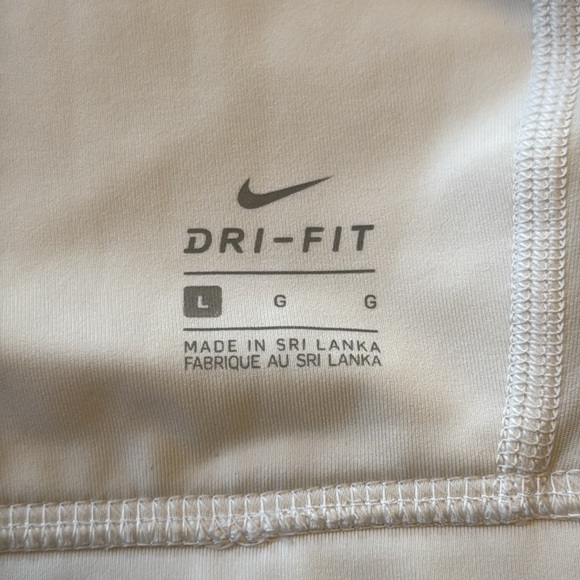 Nike DriFit Sports Bra with attached liner size Large - Picture 5 of 7